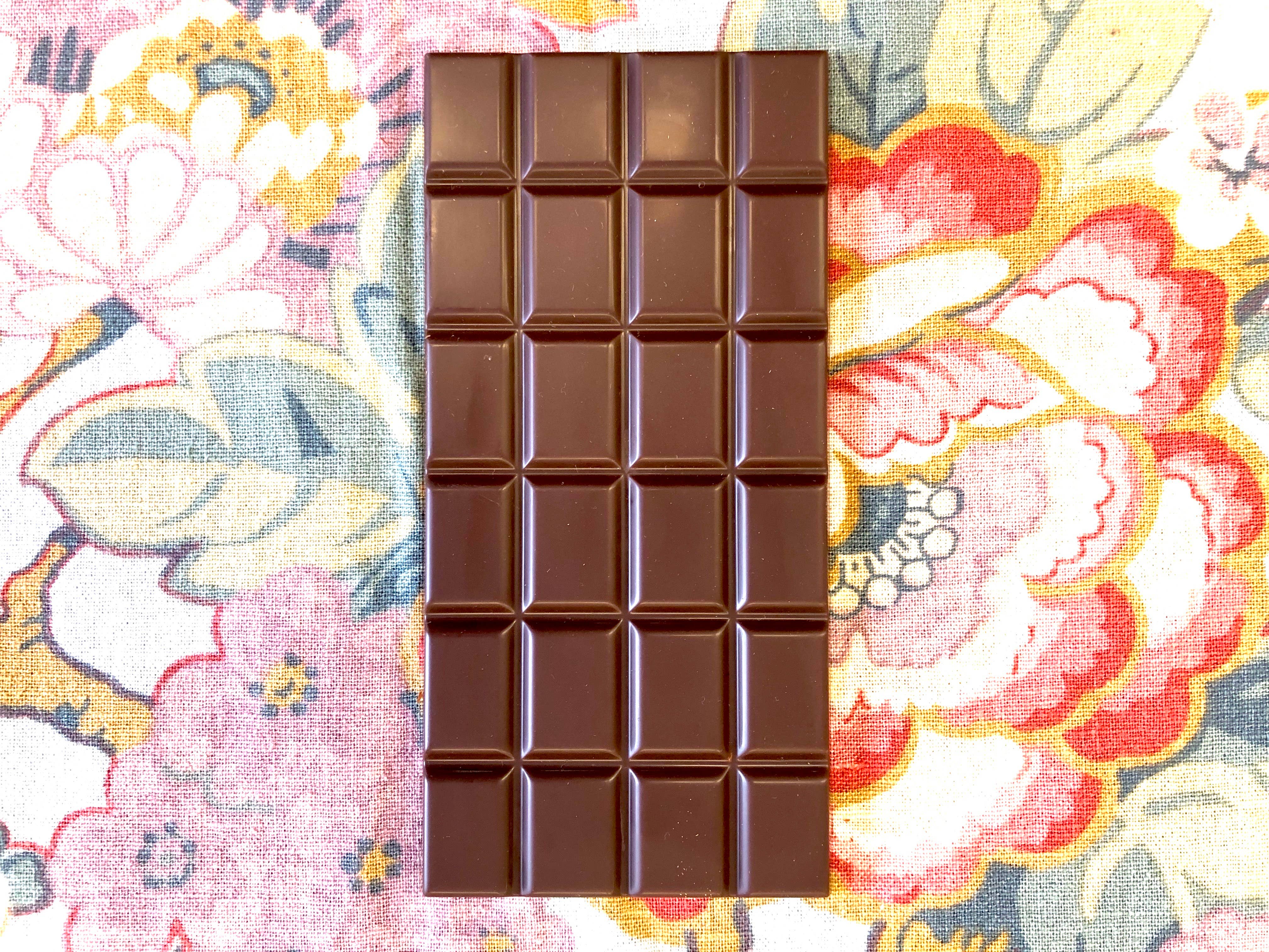71% Organic Chocolate Bar w/ Fennel Pollen & Strawberries - Image 2