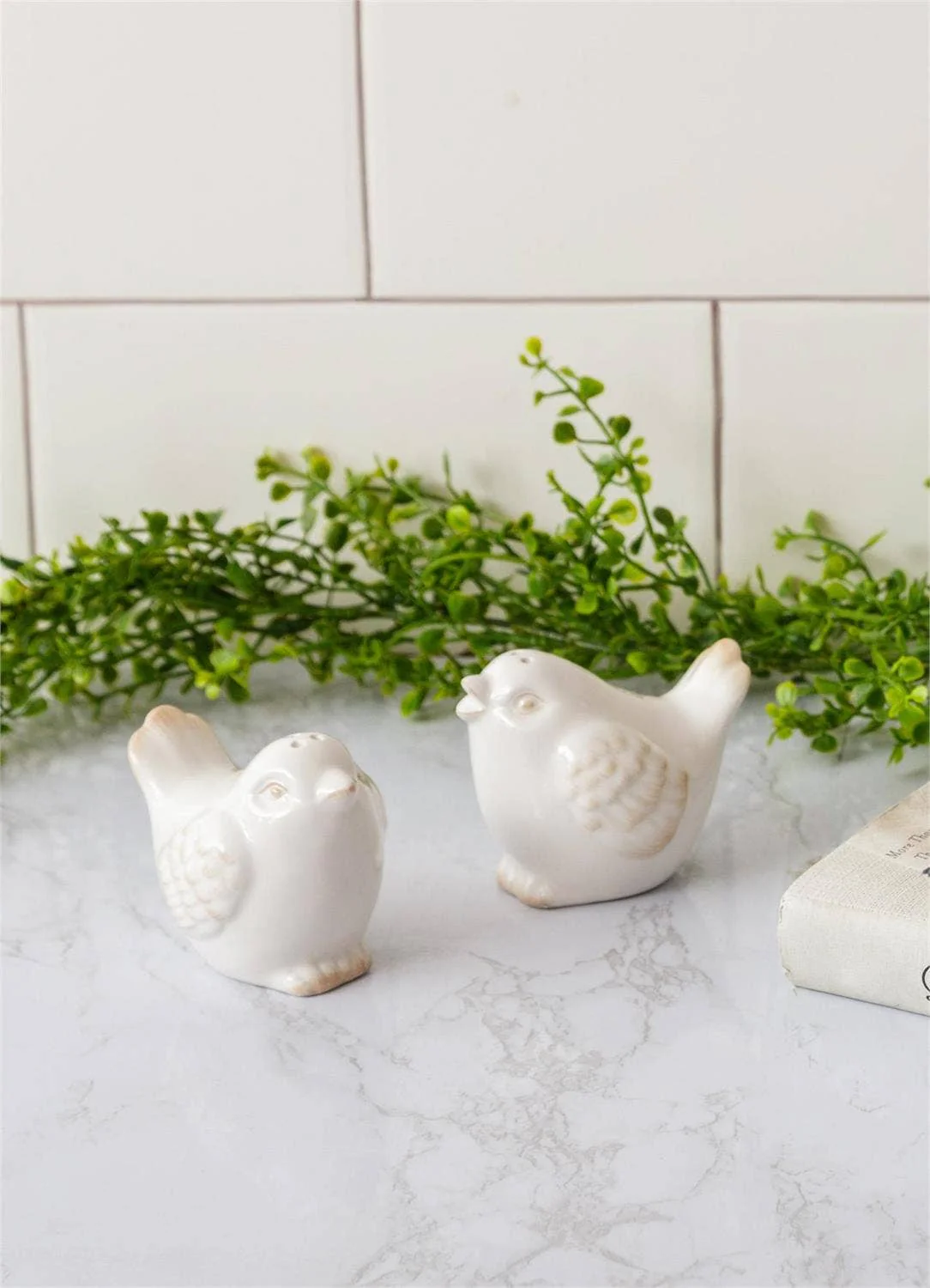 PAIR -Ceramic Bird Salt And Pepper Shakers (Pk/02 Pr) - Image 2