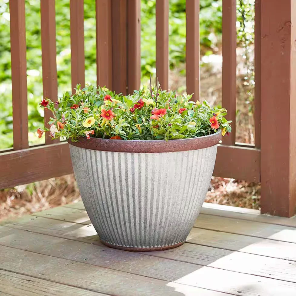 Westlake Round Planter - Image 3