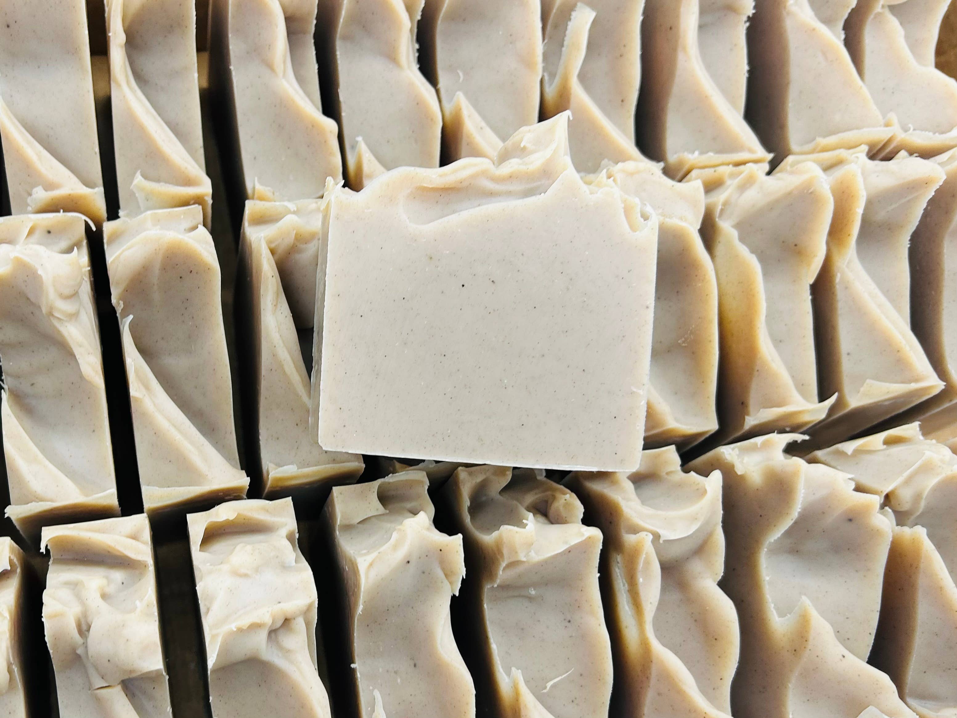 Gentleman's Handmade Soap Bar VEGAN COLD PROCESS - Image 6