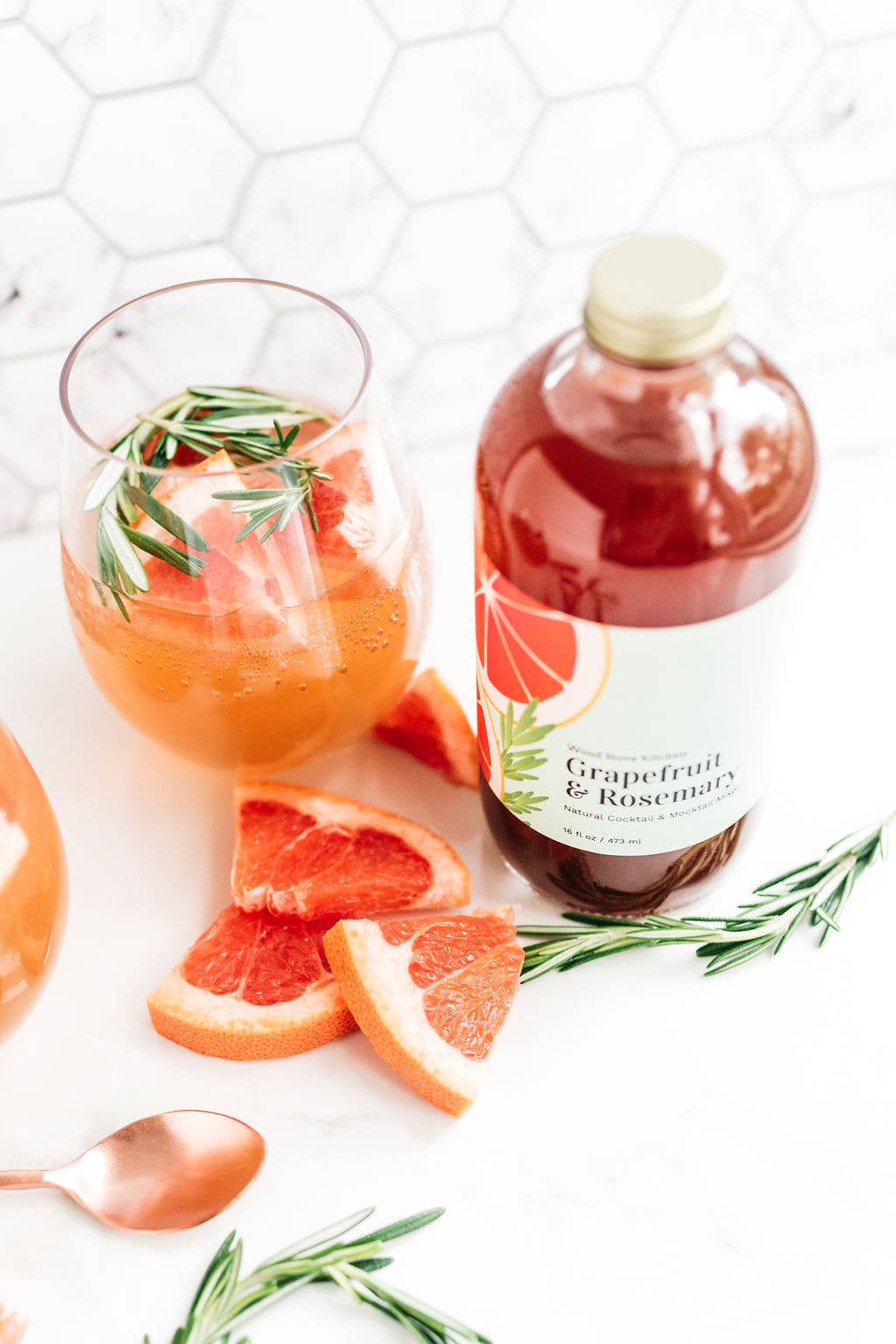 Grapefruit & Rosemary Cocktail and Mocktail Mixer, 16 fl oz - Image 5