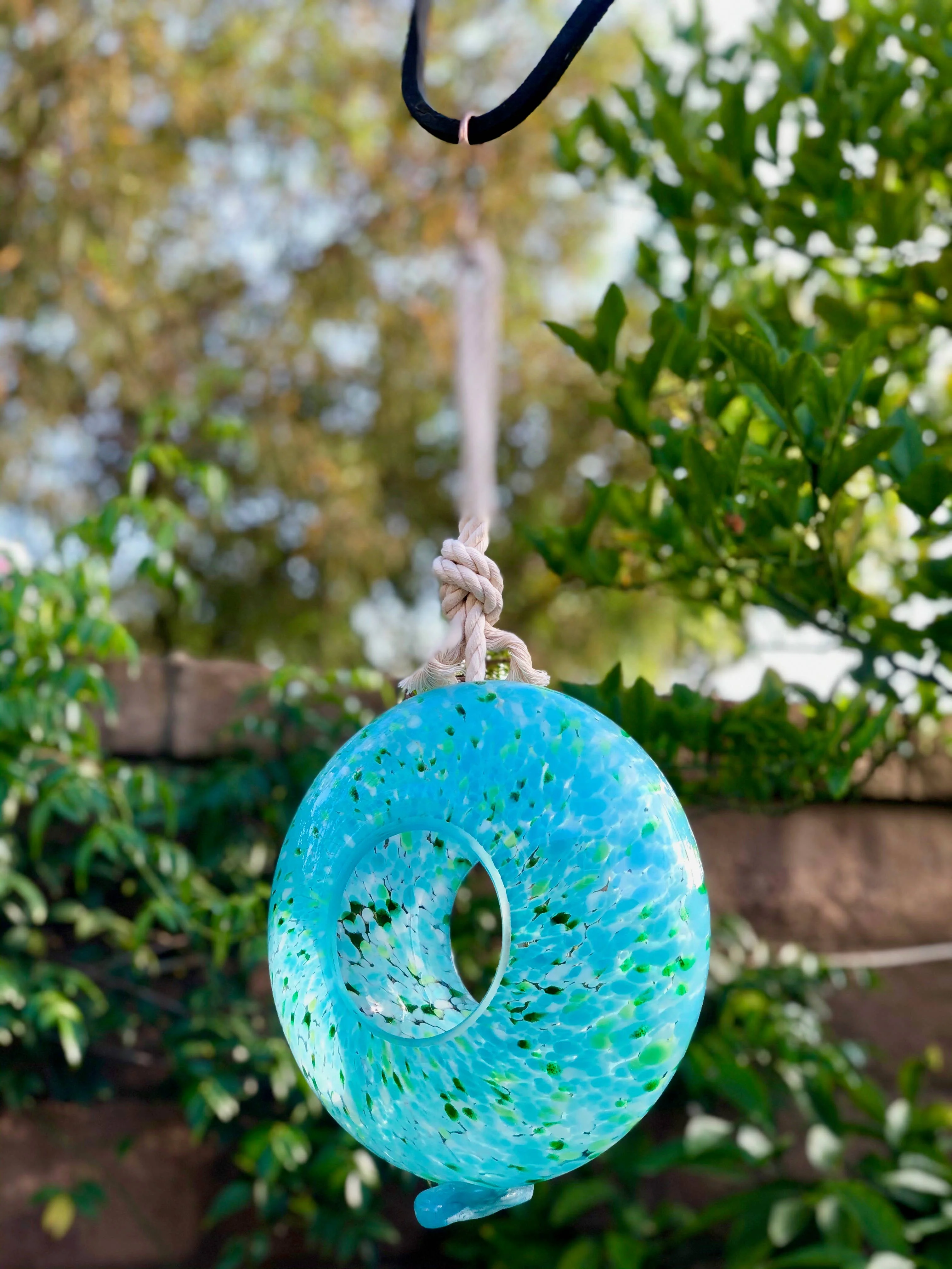 Handcraft Art Glass Bird Feeder - Image 10