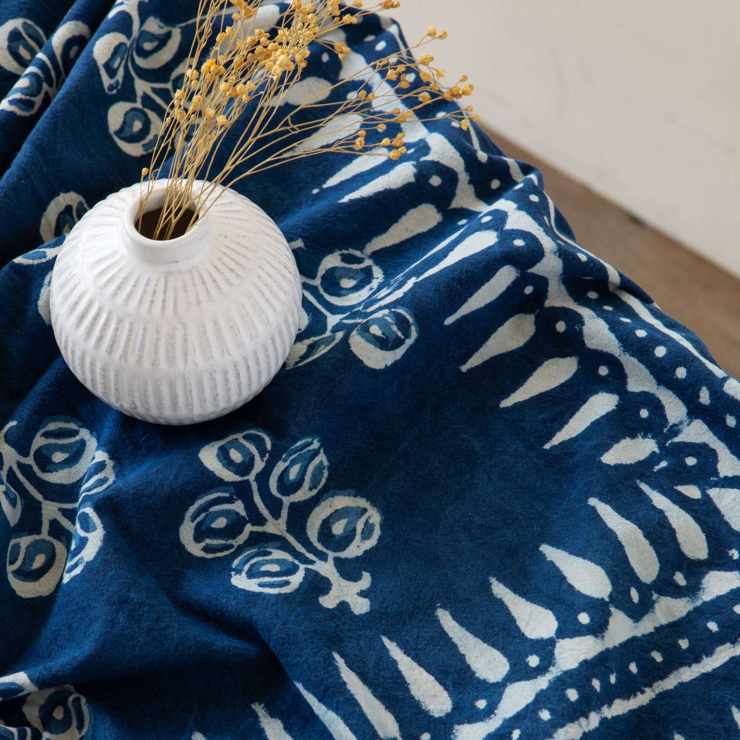 Hawthorn Block Print Tablecloth - Image 3