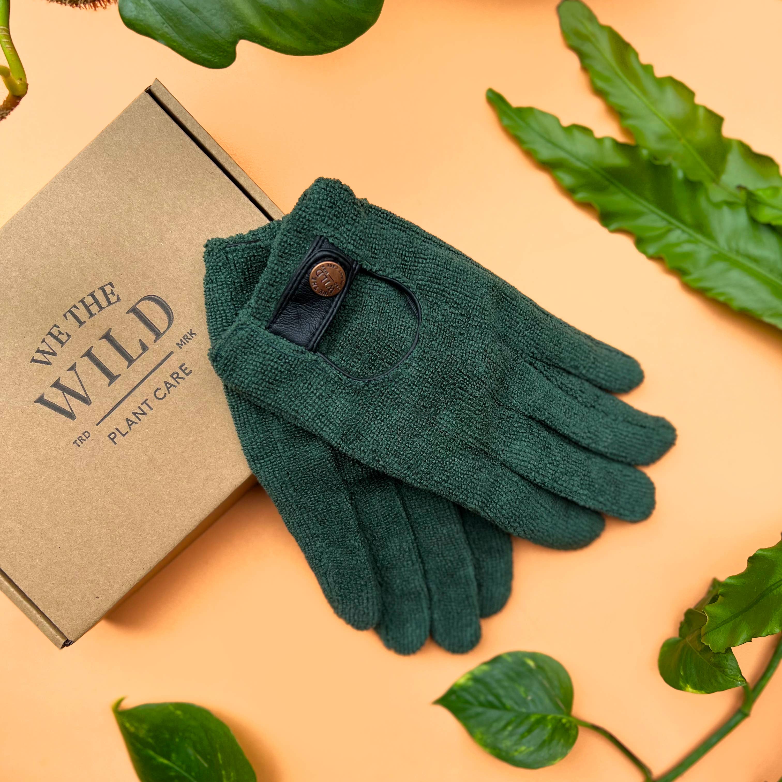 Microfiber Leaf Cleaning Gloves - Green - Image 4