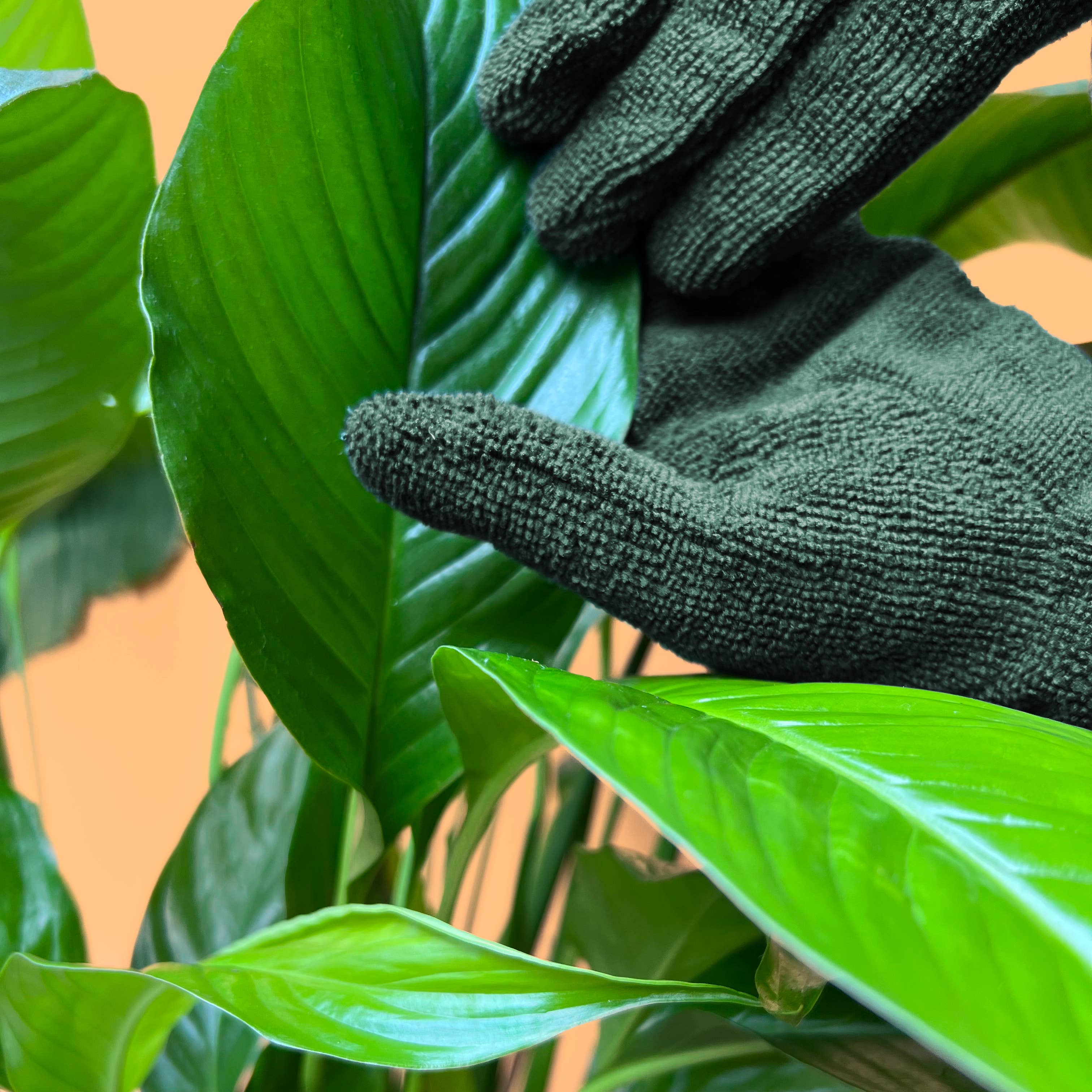 Microfiber Leaf Cleaning Gloves - Green - Image 8