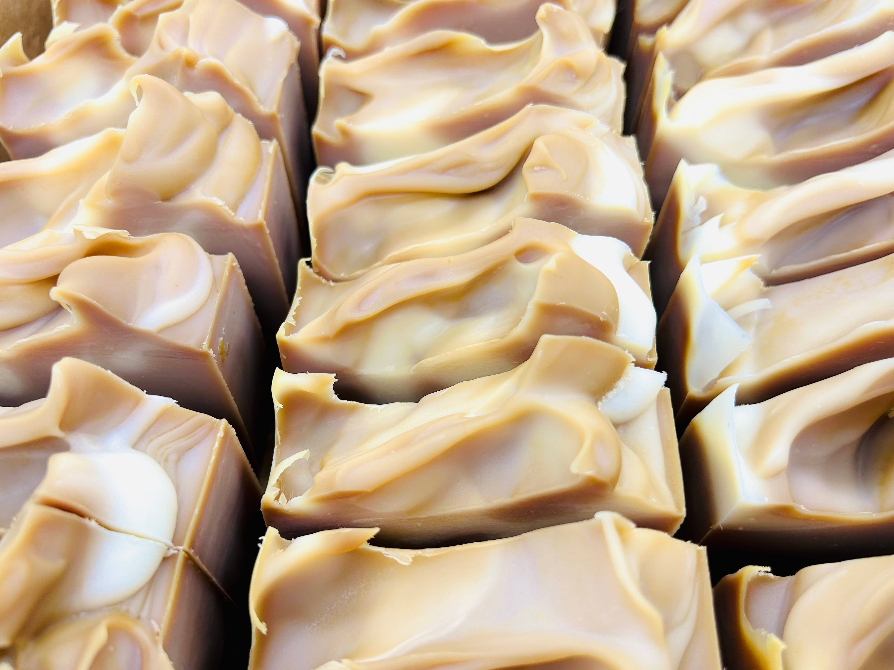 Sandalwood Vanilla Handmade Soap Bar - Image 4