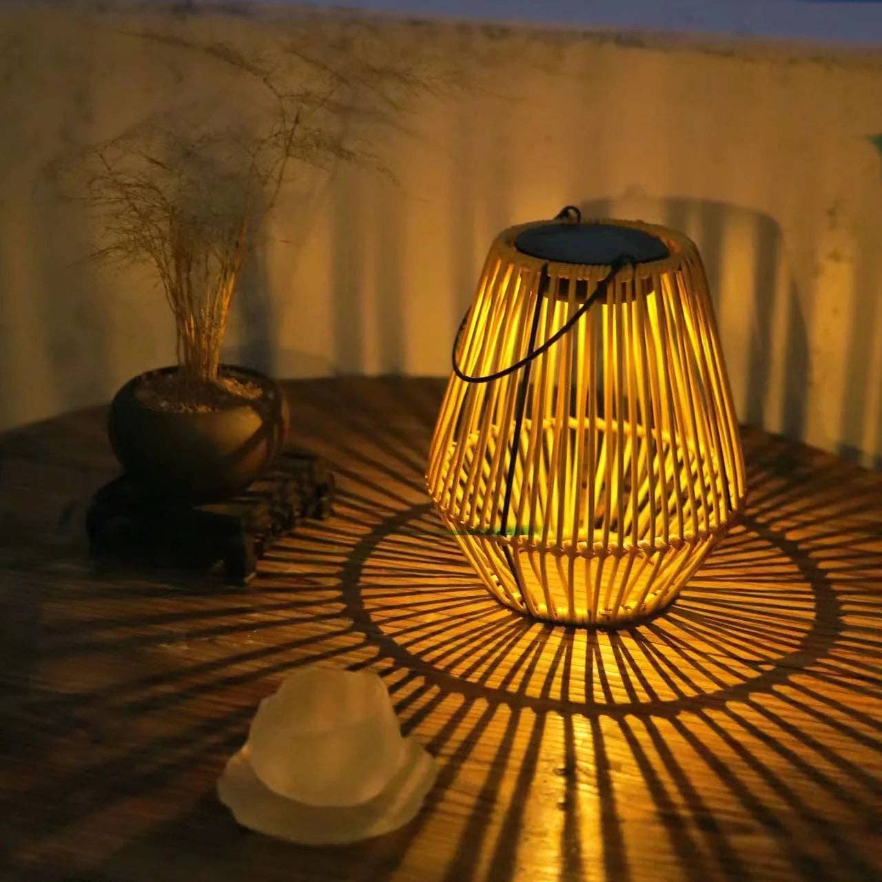 Solar Woven Lantern - Image 2