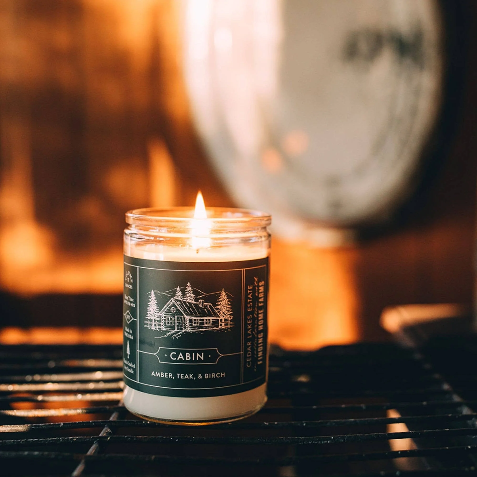 Soy Candle, Cabin, Woody Scent - Image 11
