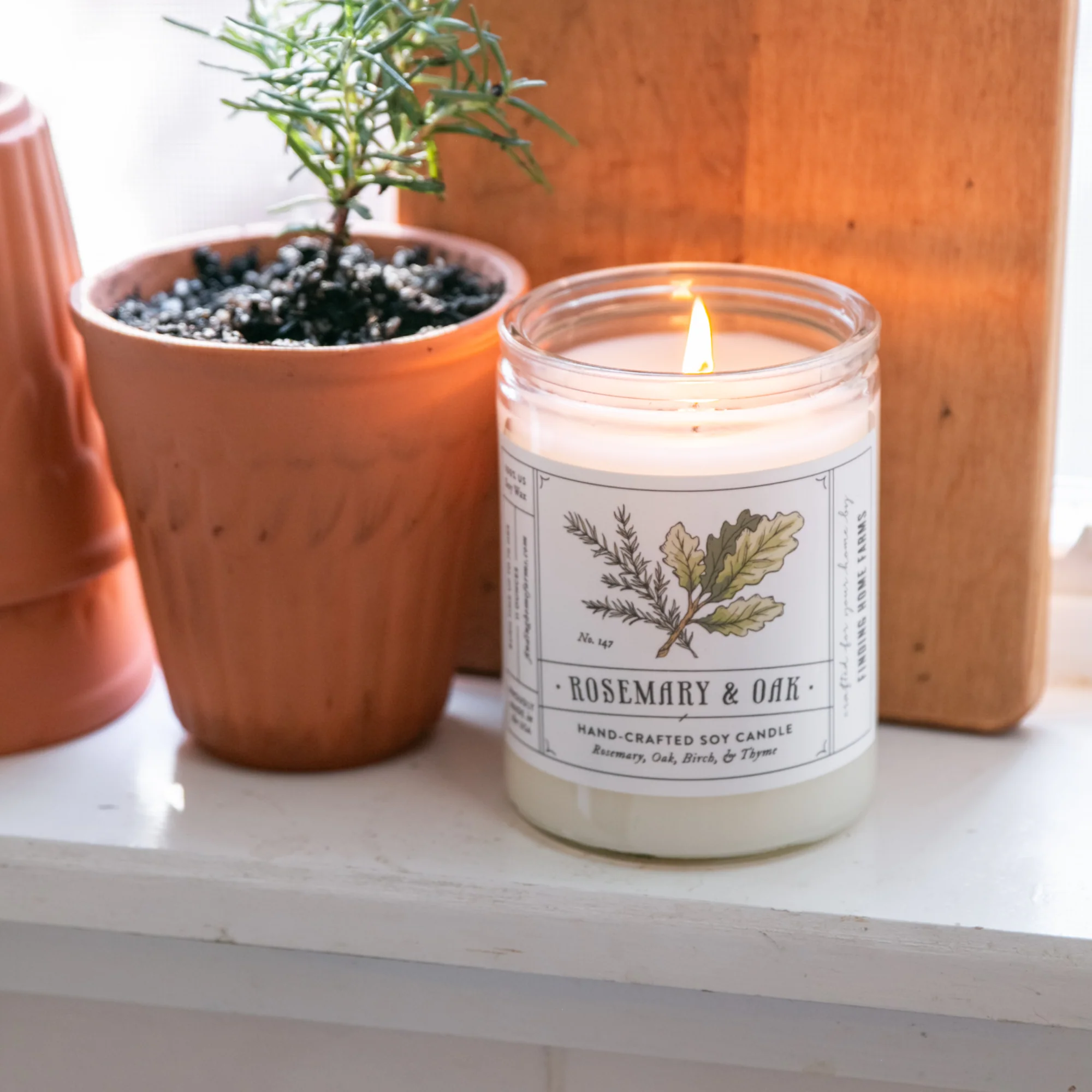 Soy Candle, Rosemary & Oak, Woody Scent, Year Round Scent - Image 4