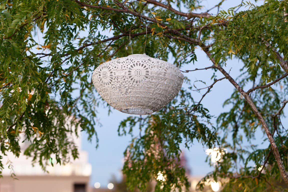Stella Crown Chantilly Lace Solar Lantern - Porcelain - Image 22