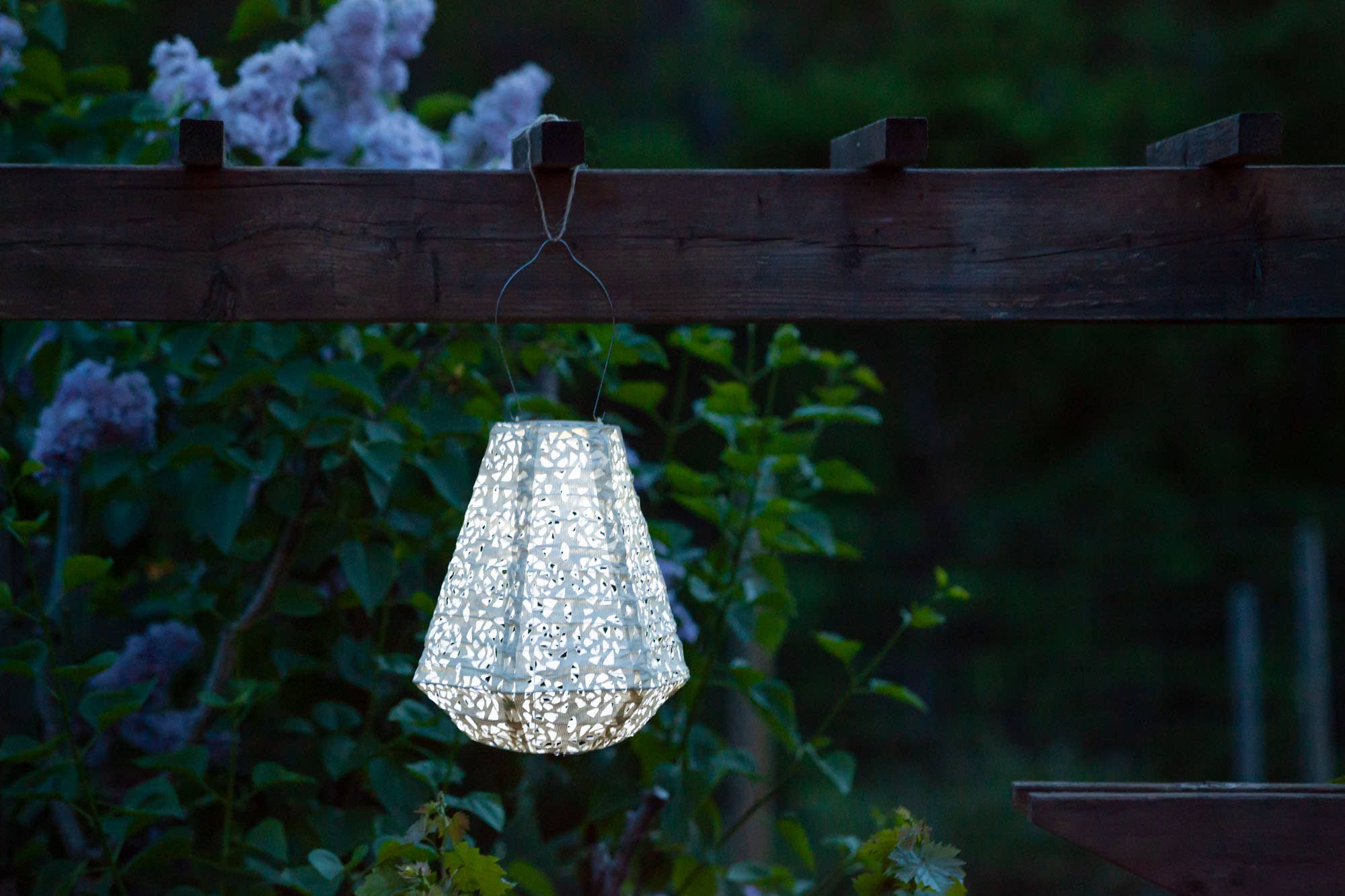 Stella PrismSolar Lantern - Pearl - Image 4