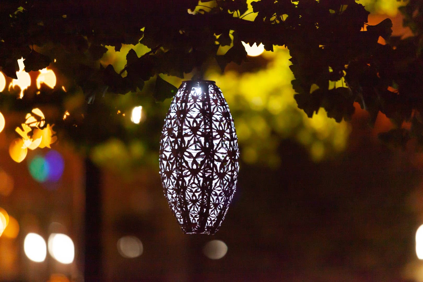 Stella Wildflower Pod Solar Lantern - Blush - Image 18
