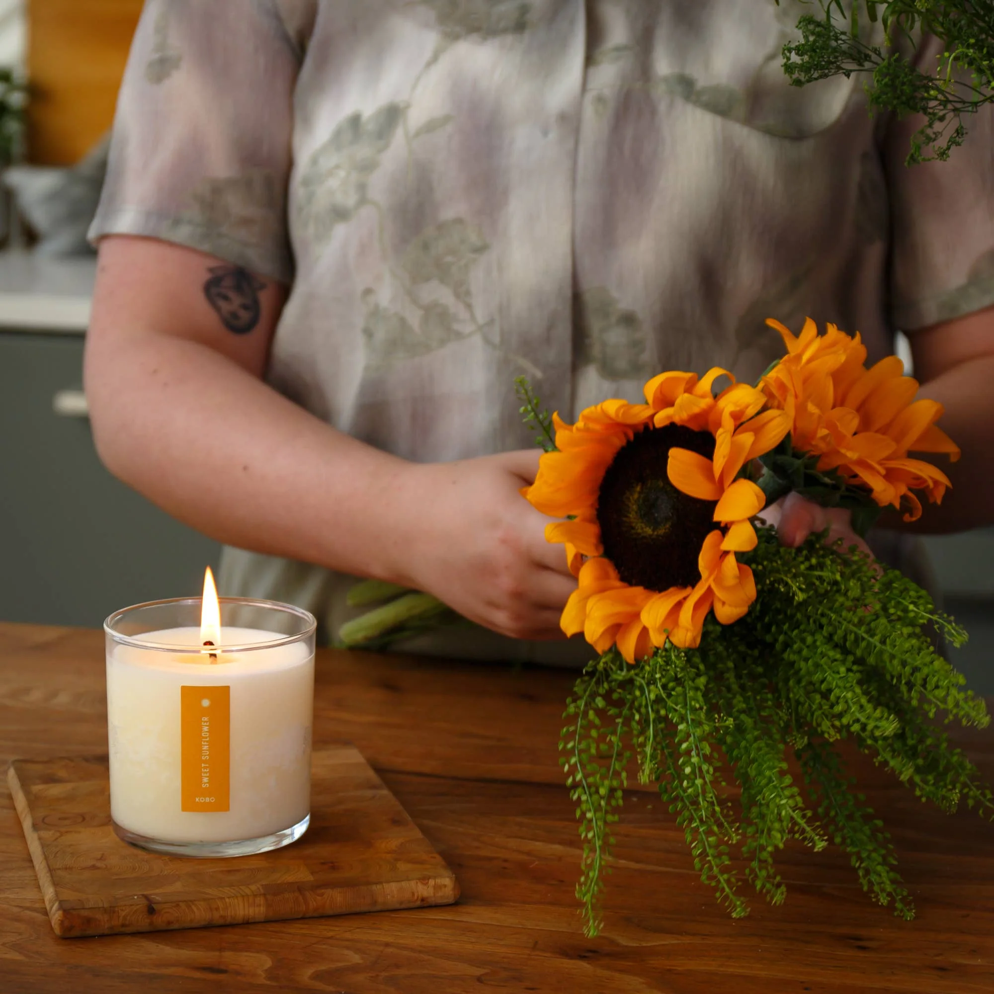 Sweet Sunflower - Plant the Box Candle - 9oz. - Image 4