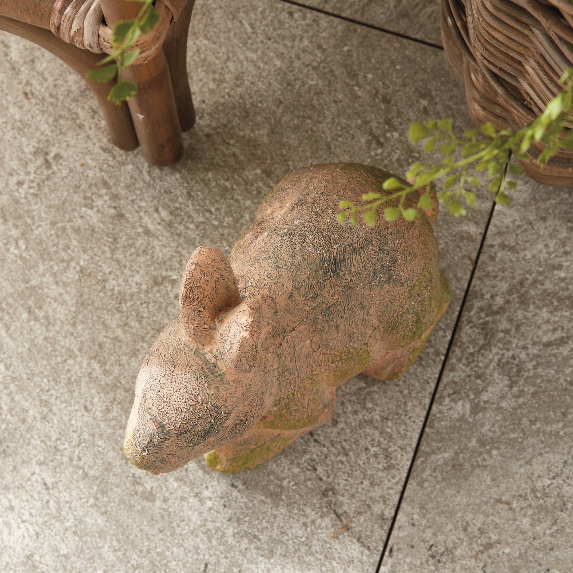 Weathered Garden Rabbit Large, Brown - Image 4